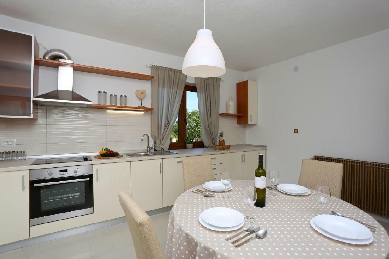 House Pauline Apartman Labin  Kültér fotó