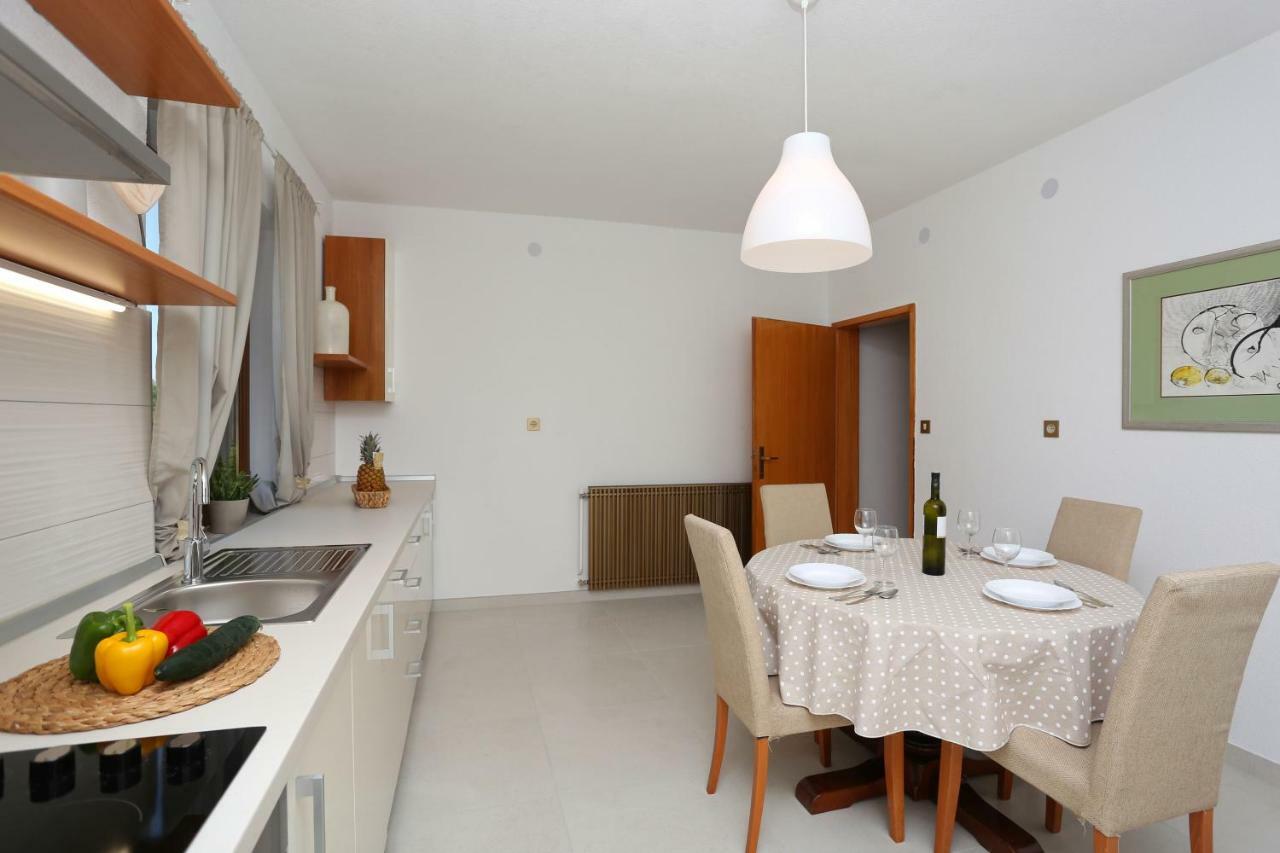 House Pauline Apartman Labin  Kültér fotó
